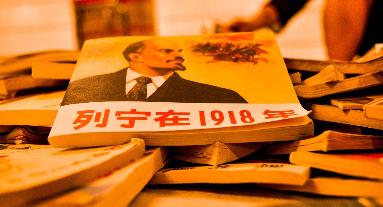 杨迪热烈祝贺张予曦荣登总冠军宝座