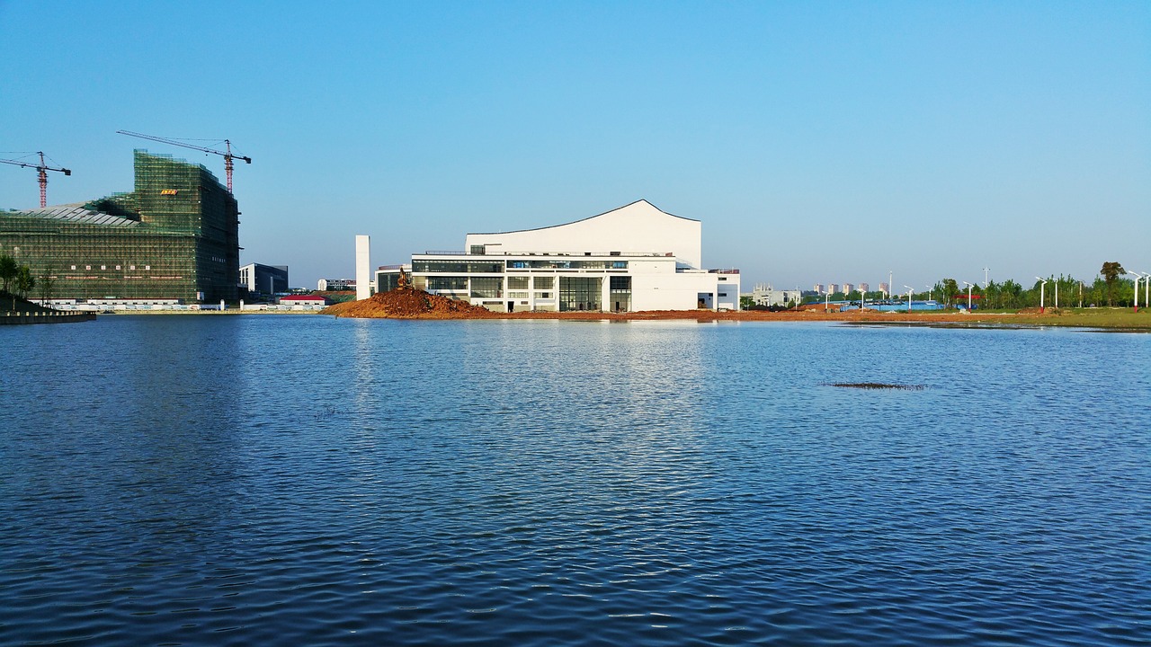 夏威夷马诺大学，自然与文化的交融之地